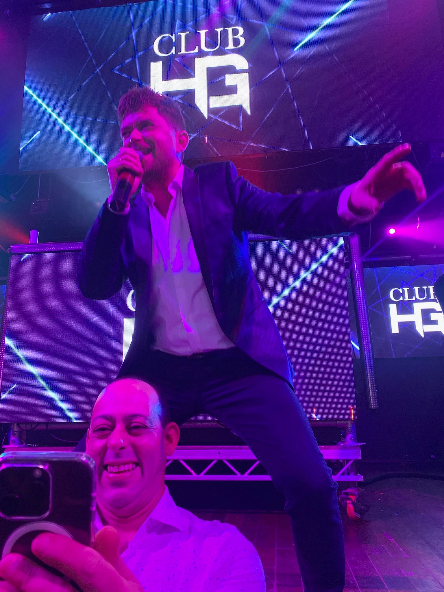 Ilan entertaining guests from the stage